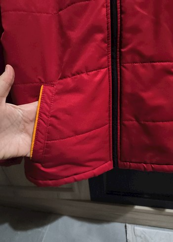 Kırmızı Fermuarlı Erkek Çocuk Mont - Görsel 3