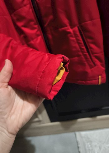 Kırmızı Fermuarlı Erkek Çocuk Mont - Görsel 4