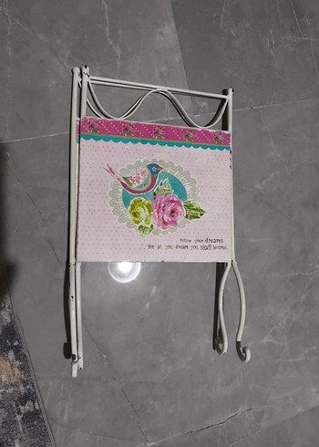 Pembe Desenli Metal dergilik - Görsel 5