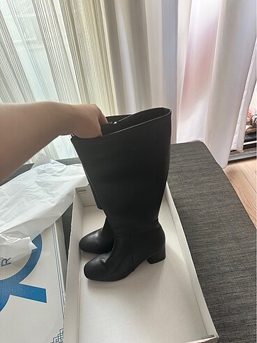 38 numara topuklu çizme