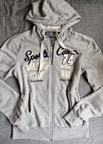 Abercrombie & Fitch ürünü