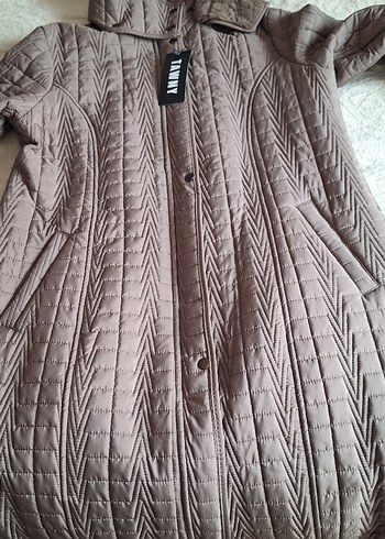 Uzun Düğmeli Kadın Mont kaban - Görsel 9