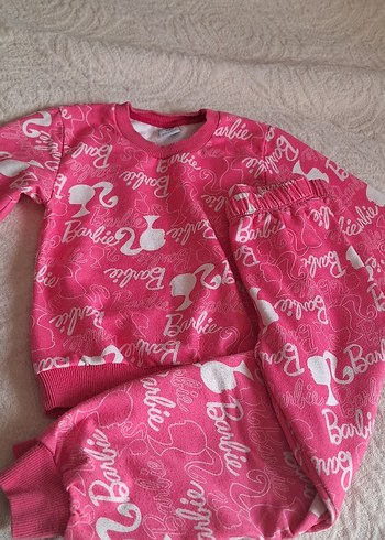 Barbie Baskılı Pembe Kız Eşofman Takımı - Görsel 2