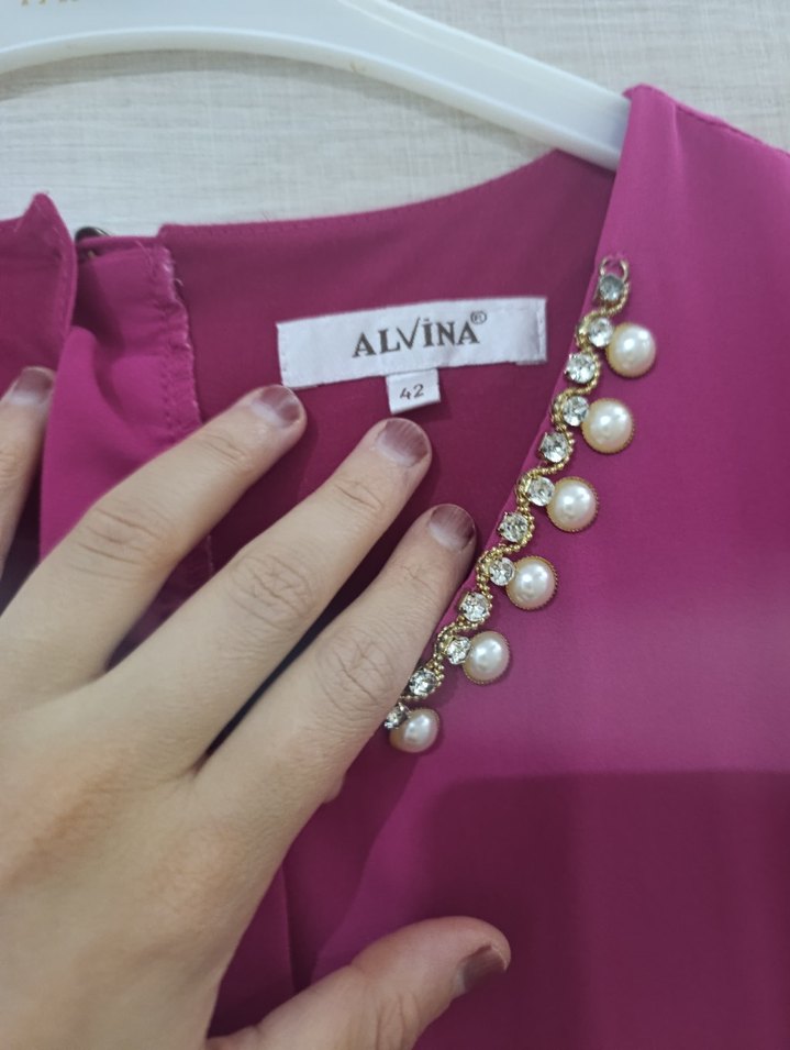 Düğmeli Uzun pembe Kadın Elbise - Görsel 4