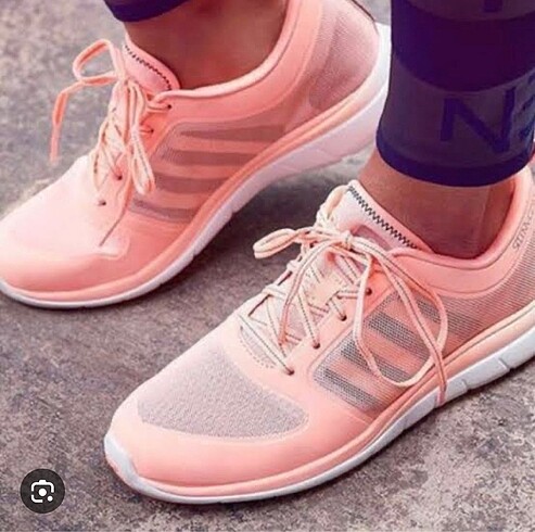 Adidas Yürüyüş Spor Ayakkabısı