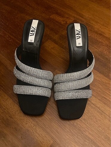 Zara topuklu ayakkabı