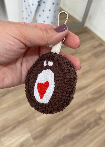 Çift Taralı Harfli Kadın Anahtarlık - Görsel 3