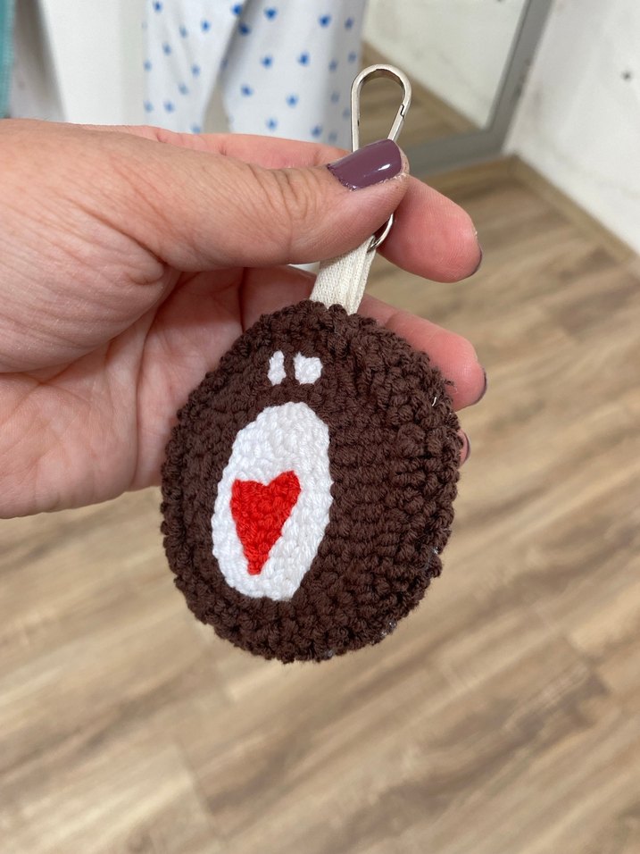 Çift Taralı Harfli Kadın Anahtarlık - Görsel 3