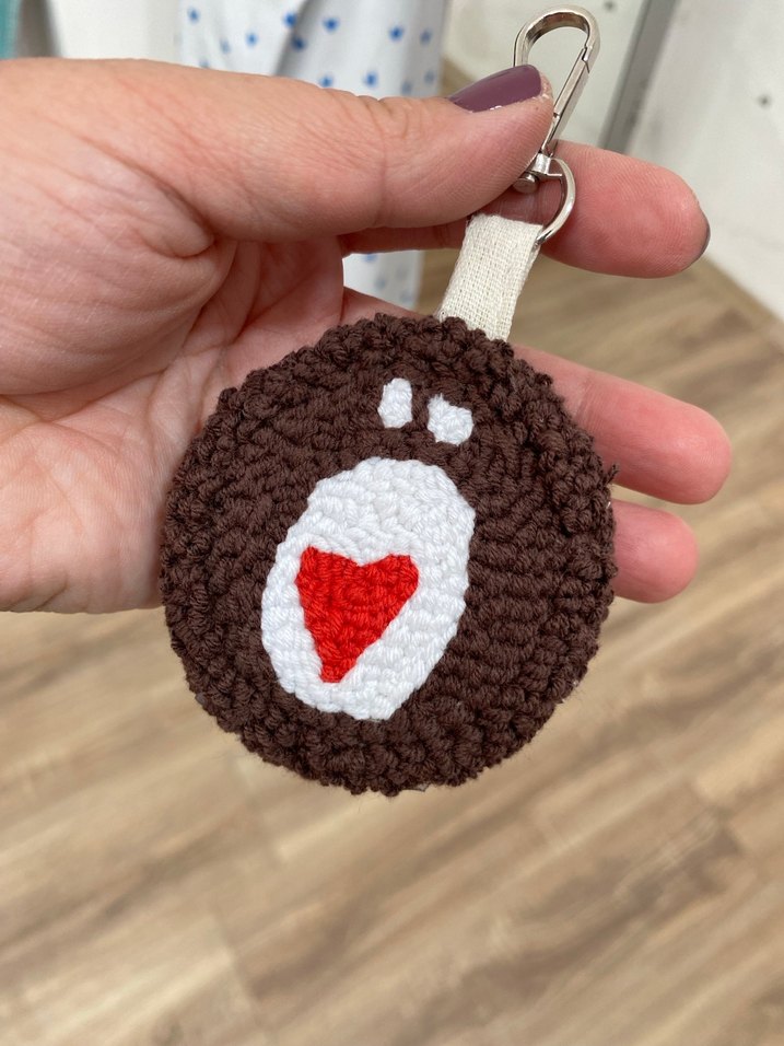 Çift Taralı Harfli Kadın Anahtarlık - Görsel 2