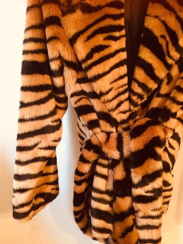 36 Beden Stand Studio Zebra Kürk
