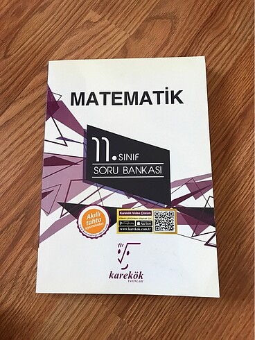 Karekök yayınları 11. Sınıf matematikten test kitabı.