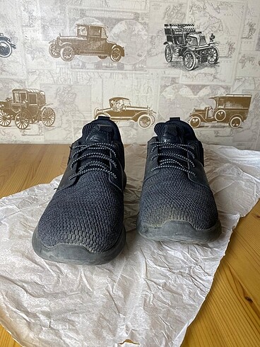 Skechers Siyah Spor Ayakkabi