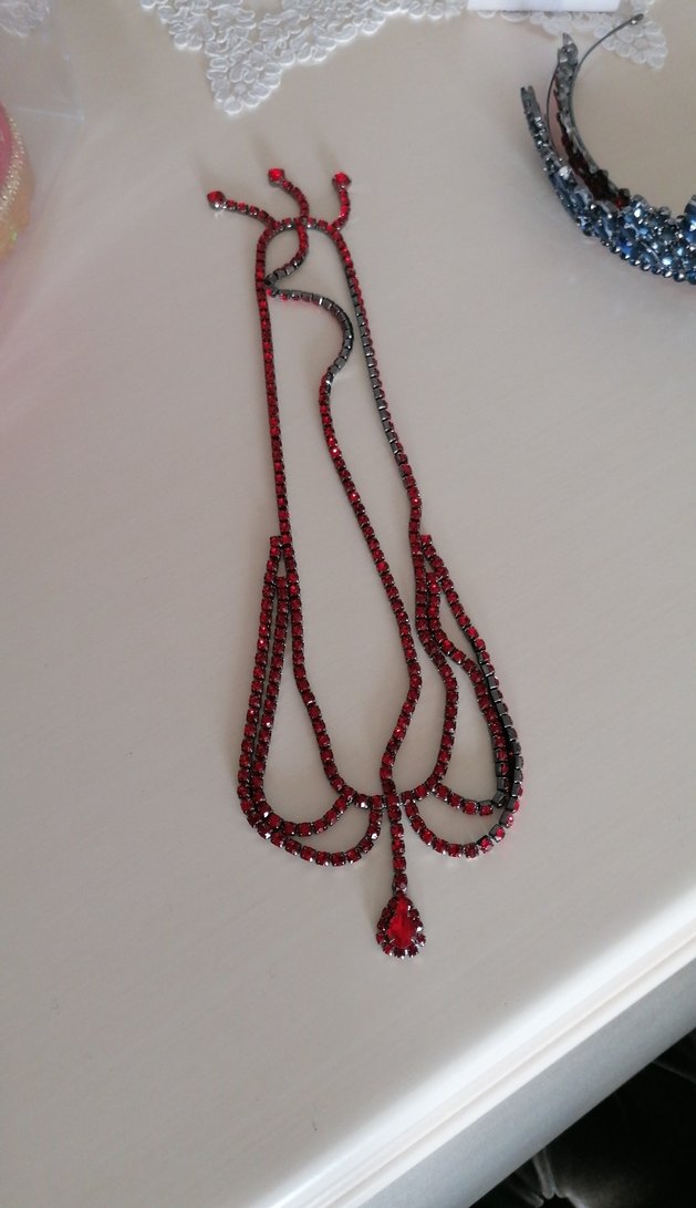 Kırmızı Boncuklu - Görsel 2