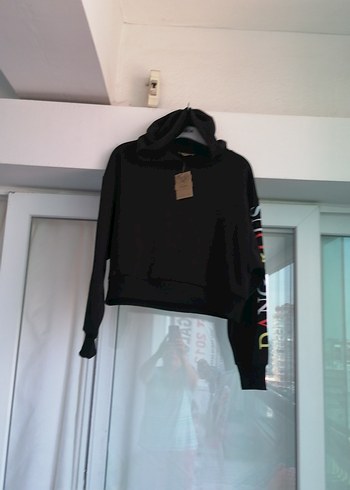 Siyah Baskılı Kapüşonlu Kadın Sweatshirt