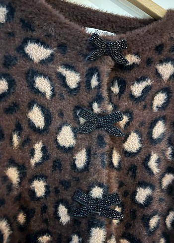 Kahverengi Leopar Desenli Kürklü Kadın Hırka - Görsel 2