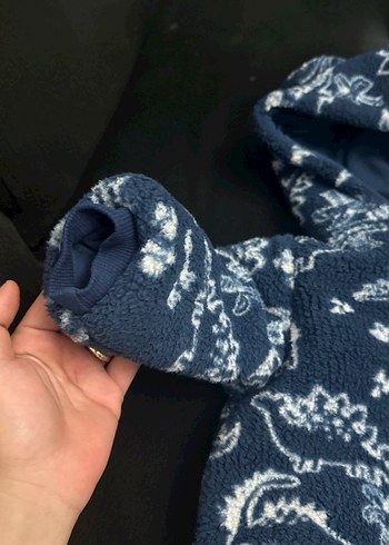 Erkek Çocuk Lacivert Kapüşonlu Dinozor Desenli Mont - Görsel 3