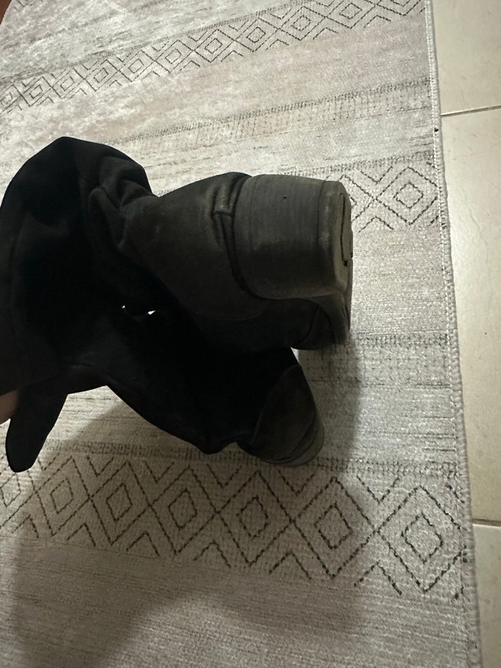 Siyah Süet Dizaltı Bot - Görsel 5