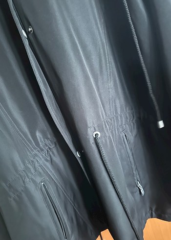 Siyah yağmurluk - Görsel 7