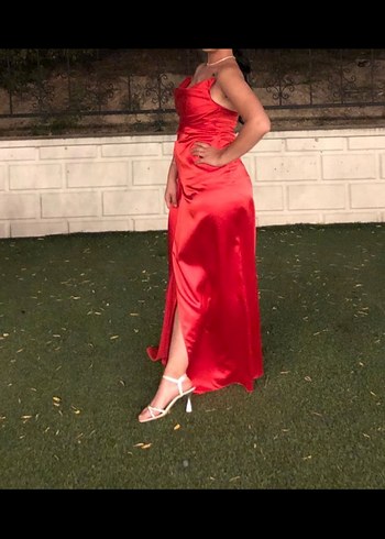 Drapeli Kırmızı Uzun Abiye Elbise - Görsel 3