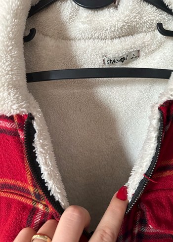 Kadın Kırmızı Ekose Düğmeli Polar Ceket - Görsel 3