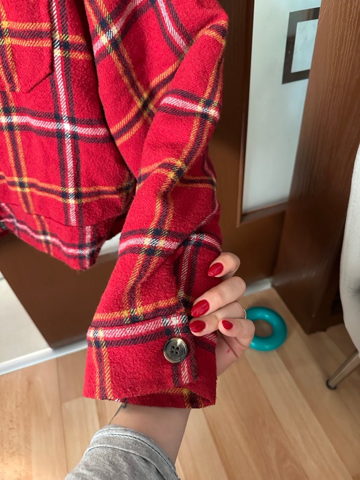 Kadın Kırmızı Ekose Düğmeli Polar Ceket - Görsel 5