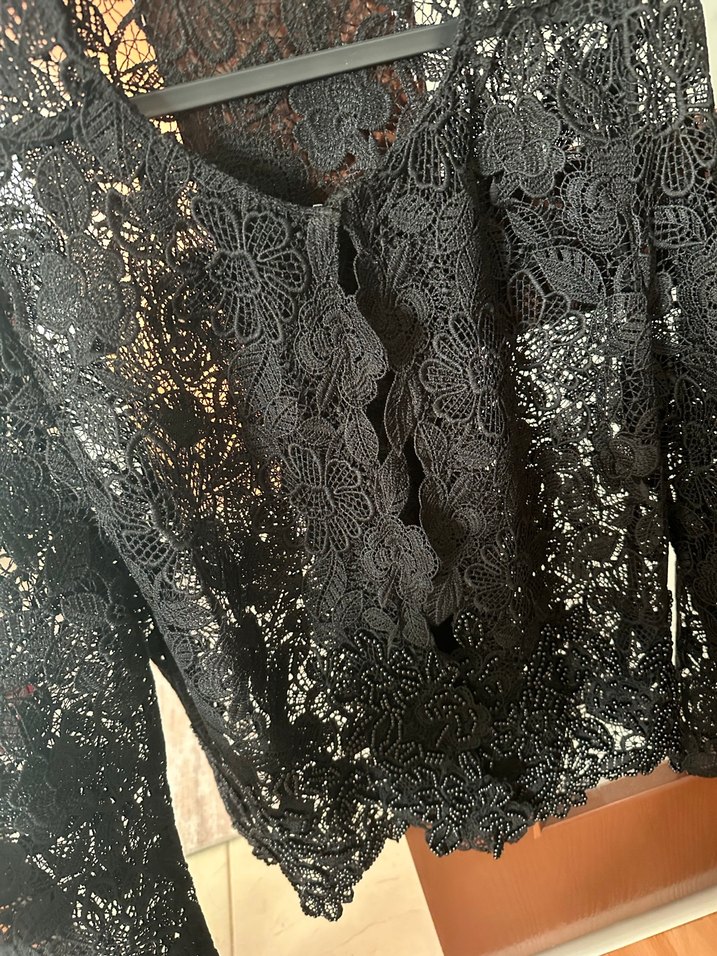 Dantel Detaylı Siyah Uzun Kollu hırka - Görsel 4