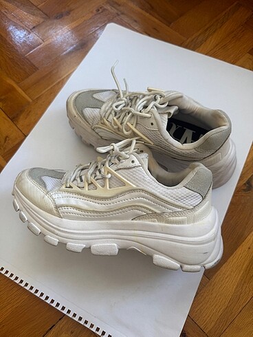 Zara Zara sneaker