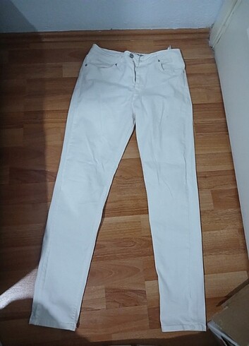 Karol beyaz skinny jean