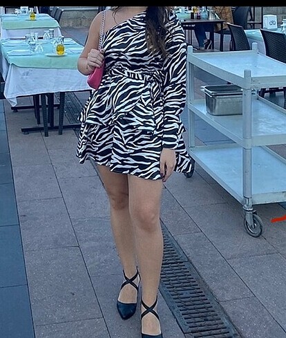 Kısa elbise
