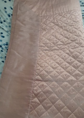 Çift kişilik Pembe Parlak boncuklu Yatak Örtüsü - Görsel 2