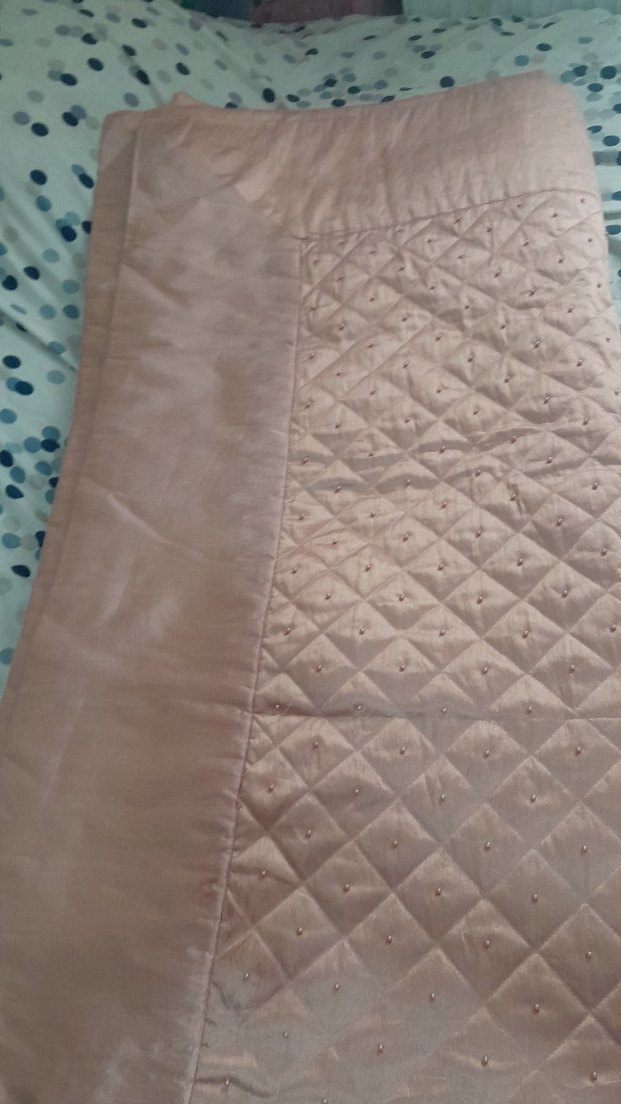 Çift kişilik Pembe Parlak boncuklu Yatak Örtüsü - Görsel 2