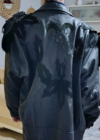 Düğmeli Nakışlı Siyah Deri Goth Ceket. - Görsel 2