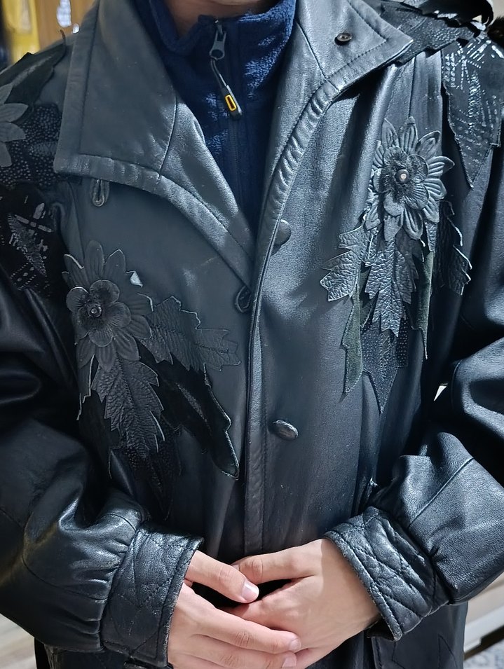 Düğmeli Nakışlı Siyah Deri Goth Ceket. - Görsel 5