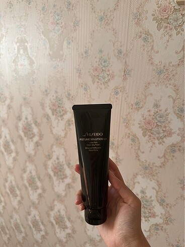 Shiseido Shiseido Future Solution Yüz Temizleyicisi