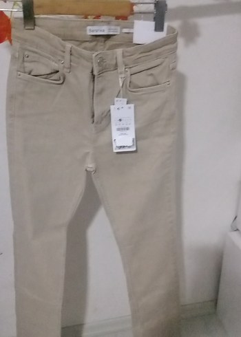 Bershka Bej Kadın Günlük Jean Pantolon