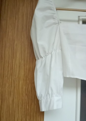 Trendyol & Milla Beyaz Keten crop arkadan fermuarlı