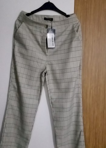 Düğmeli Gri Kadın Kumaş Pantolon