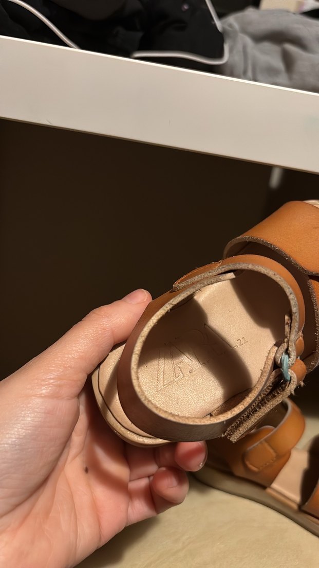 Zara Kahverengi Deri kız Çocuk Sandalet - Görsel 2