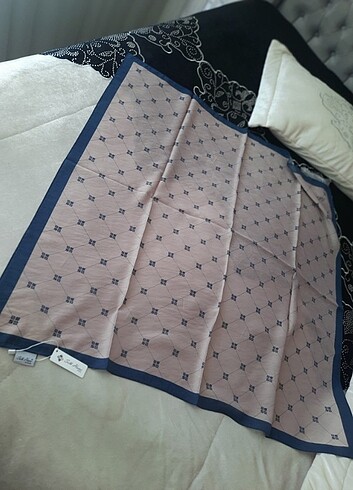 Silkhome olinda ipek eşarp 