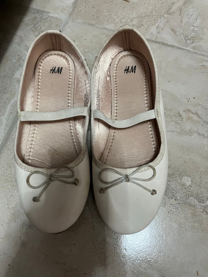 Kız Çocuk Beyaz Babet Ayakkabı - Görsel 3