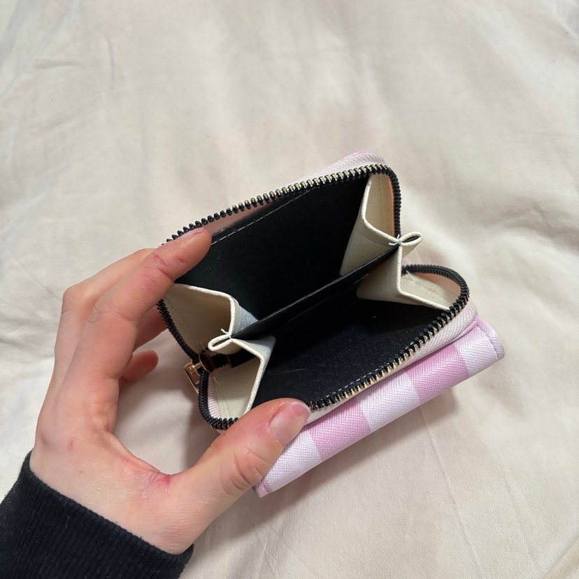 Pembe Çizgili Kadın Cüzdan - Görsel 3