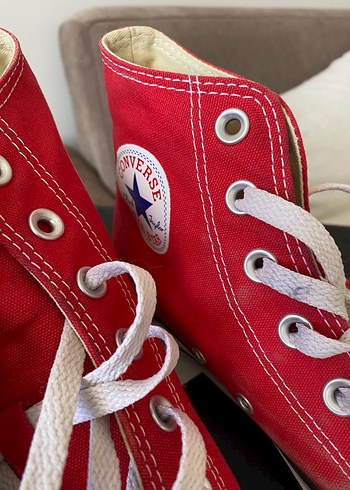 39 Beden Converse Kadın Kırmızı Yüksek Tabanlı Spor Ayakkabı