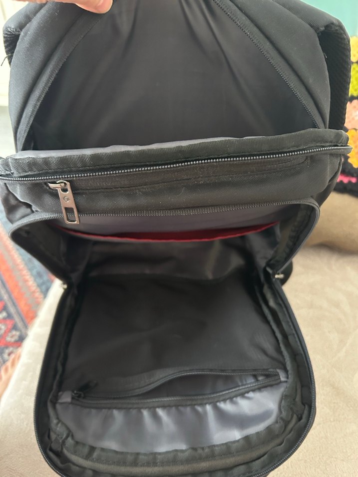 Samsonite CM5-09-007 17.3" Guard IT 2.0
Notebook Sirt Çantasi - Görsel 3