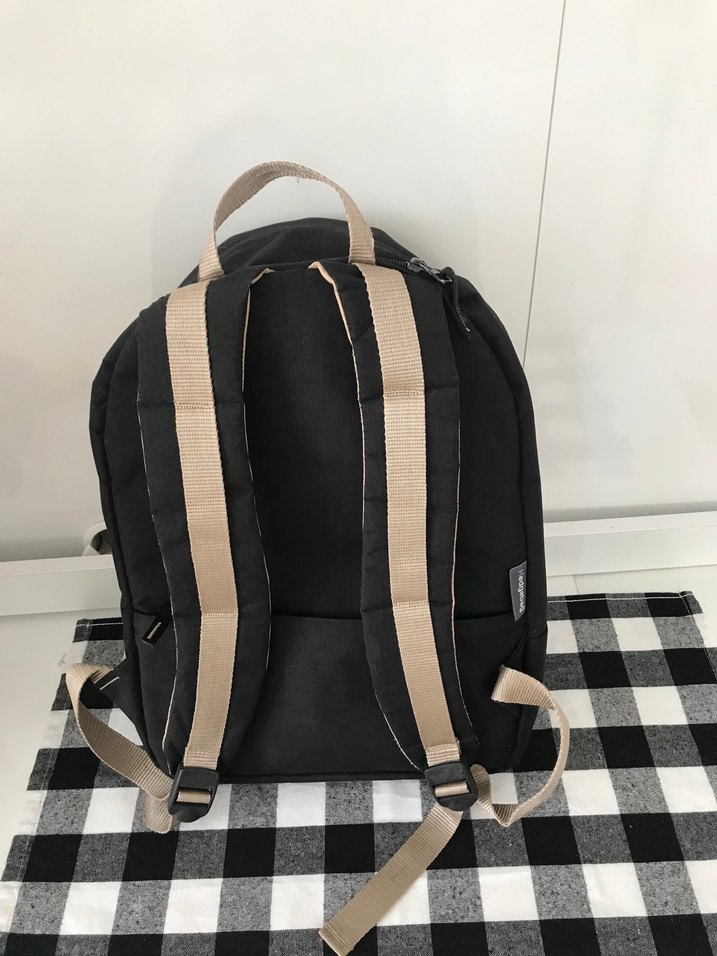 Kadın Siyah Sade Sırt Çantası - Görsel 2