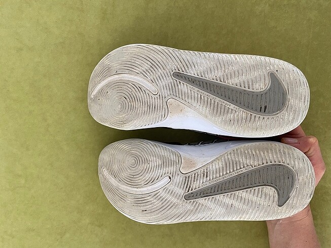 35 Beden beyaz Renk Nike Basketbol Ayakkabı