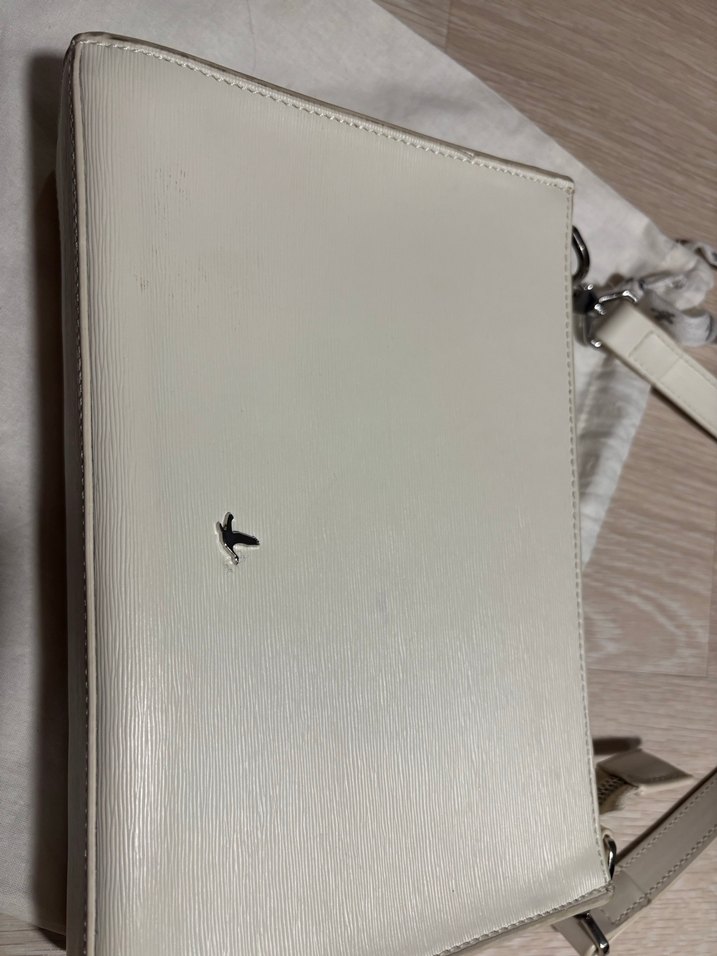 Beyaz Deri Fermuarlı Kadın Çanta - Görsel 2