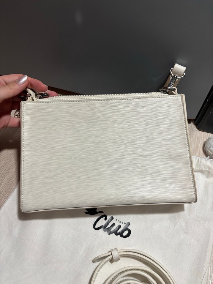 Beyaz Deri Fermuarlı Kadın Çanta - Görsel 3