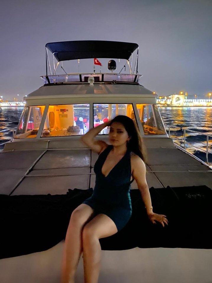 Yeşil  şeritli İpli Midi, mini dekolteli elbise - Görsel 3