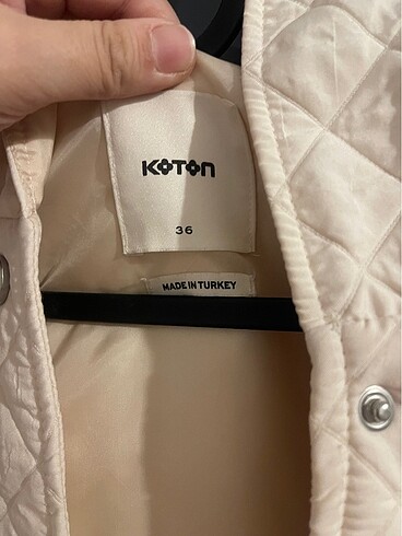 Koton Koton kapitone mont