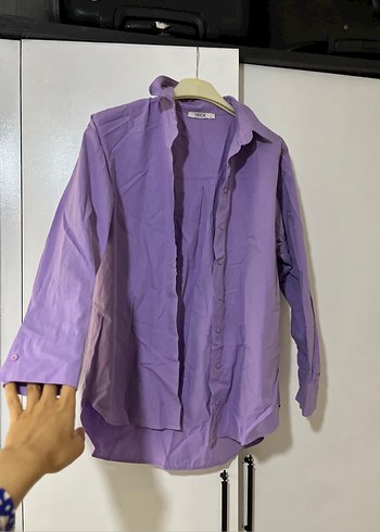 LC Waikiki Mor Düğmeli Uzun Kollu Kadın Gömlek
